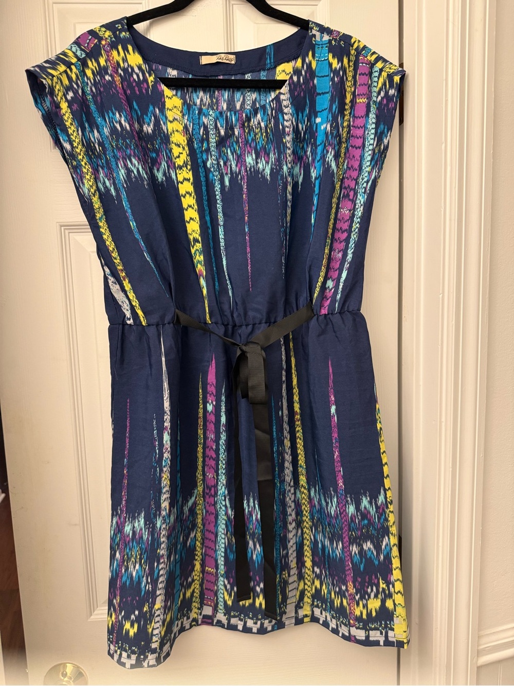 BeBop Navy Multicolor Printed Ribbon Belted Dress - L